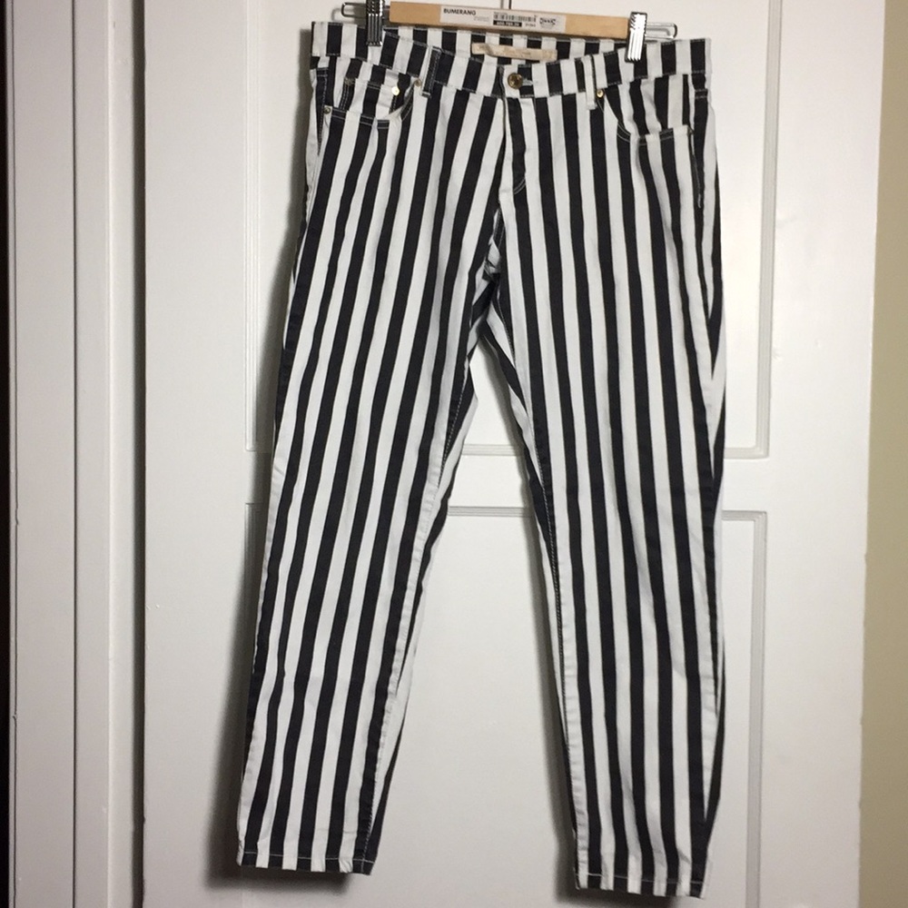Zara Woman slim fit stripped pants